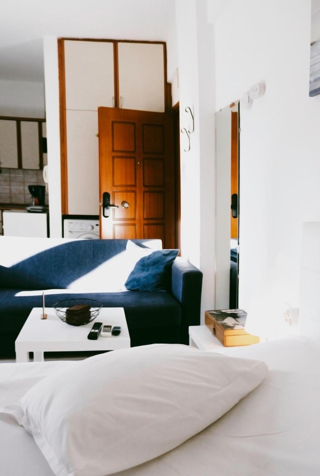 Gk Suites-Constantin View , Auto Check-In 24H ラリサ エクステリア 写真