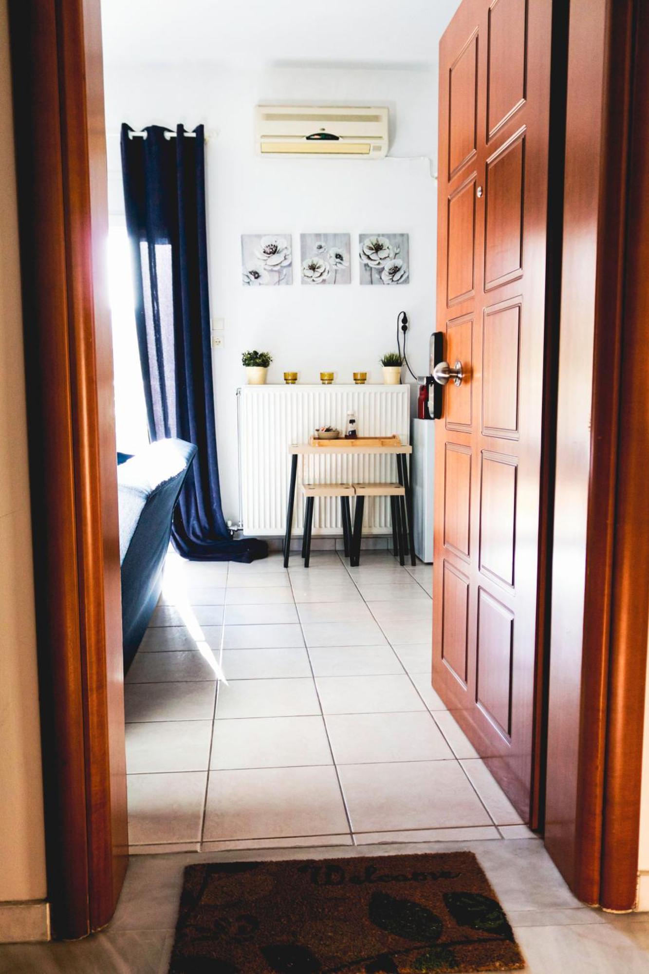 Gk Suites-Constantin View , Auto Check-In 24H ラリサ エクステリア 写真