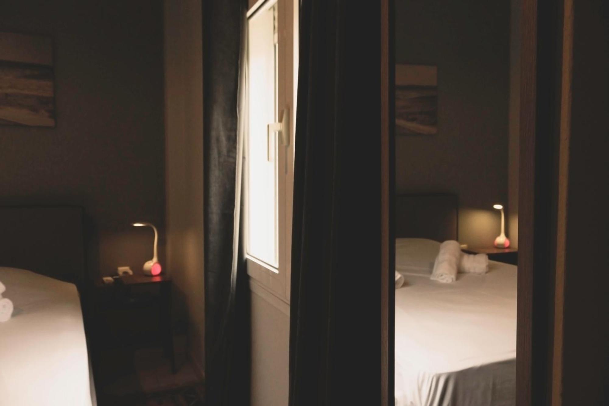 Gk Suites-Constantin View , Auto Check-In 24H ラリサ エクステリア 写真