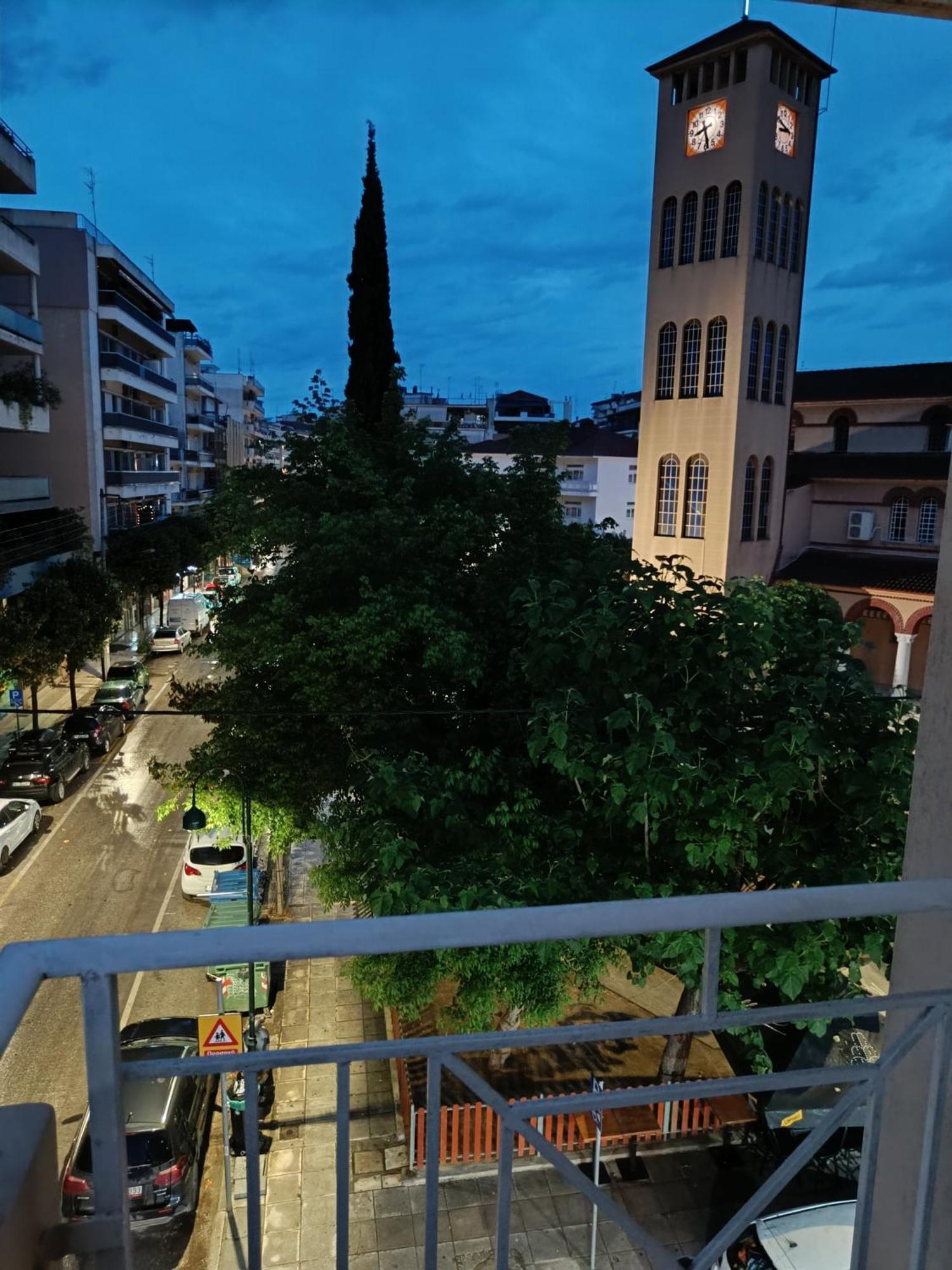 Gk Suites-Constantin View , Auto Check-In 24H ラリサ 部屋 写真