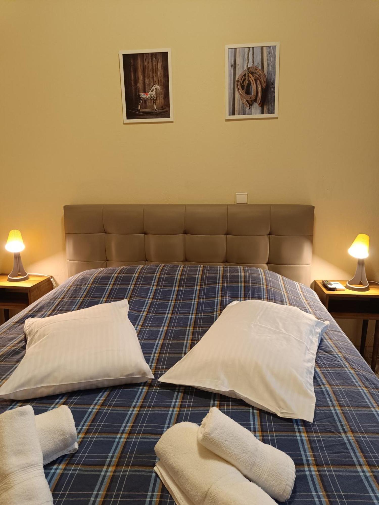 Gk Suites-Constantin View , Auto Check-In 24H ラリサ 部屋 写真